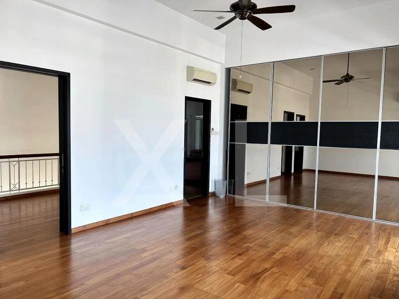4 Bed Condo for Sale in  Holt Residences - Image 15